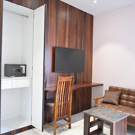 فندق Kitty House كولكاتا المظهر الخارجي الصورة